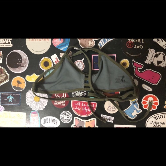 Jolyn top - Picture 2 of 3